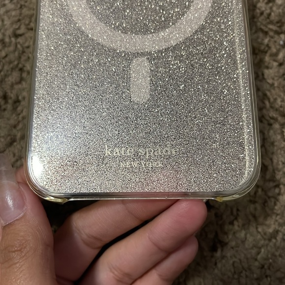 ✨ 2 kate spade Magsafe Hardshell Case for iPhone 12 Pro Max Champagne✨ - Picture 3 of 12